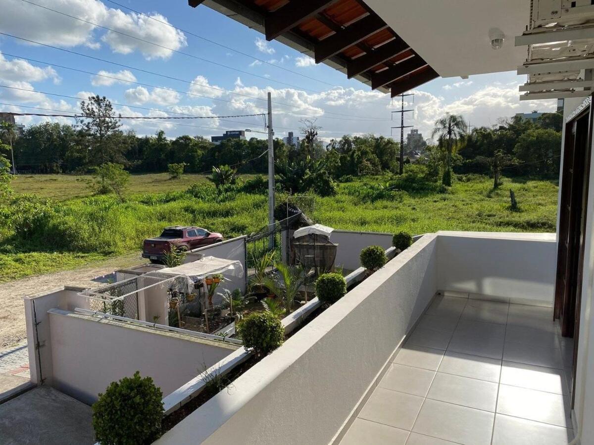 Rcm Vilas - Casa Confortavel 1 Joinville Exteriör bild